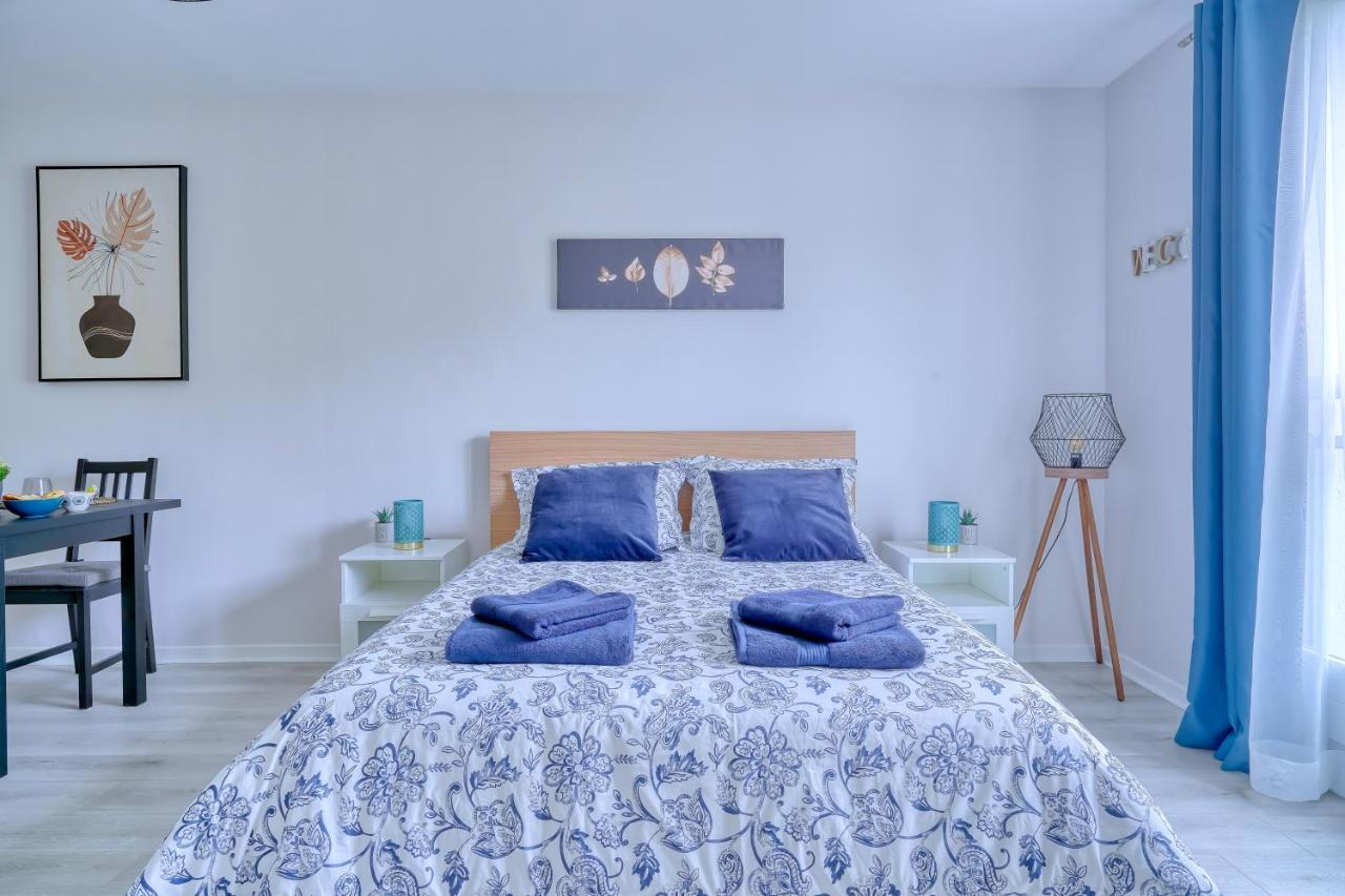 Logement Elora Courcouronnes Экстерьер фото
