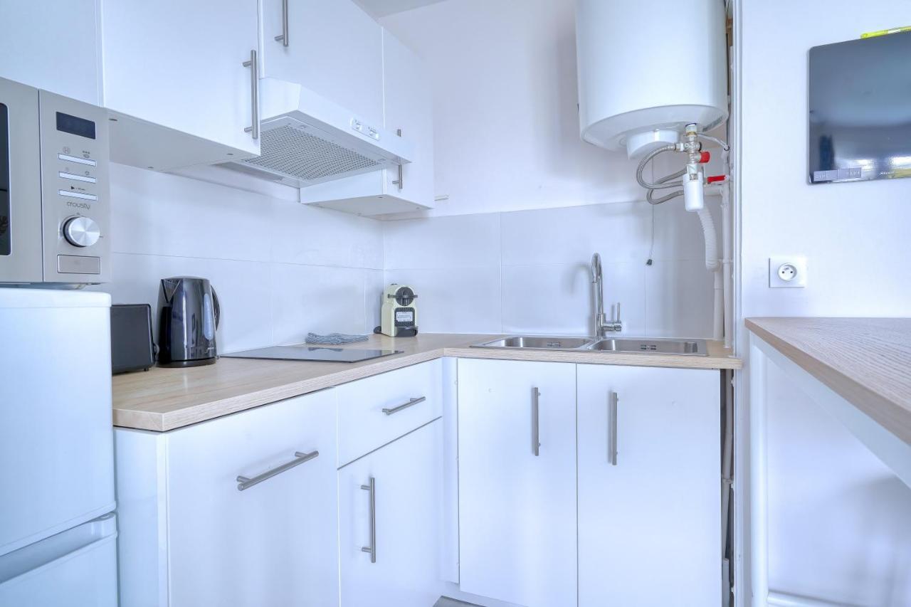 Logement Elora Courcouronnes Экстерьер фото
