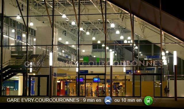 Logement Elora Courcouronnes Экстерьер фото